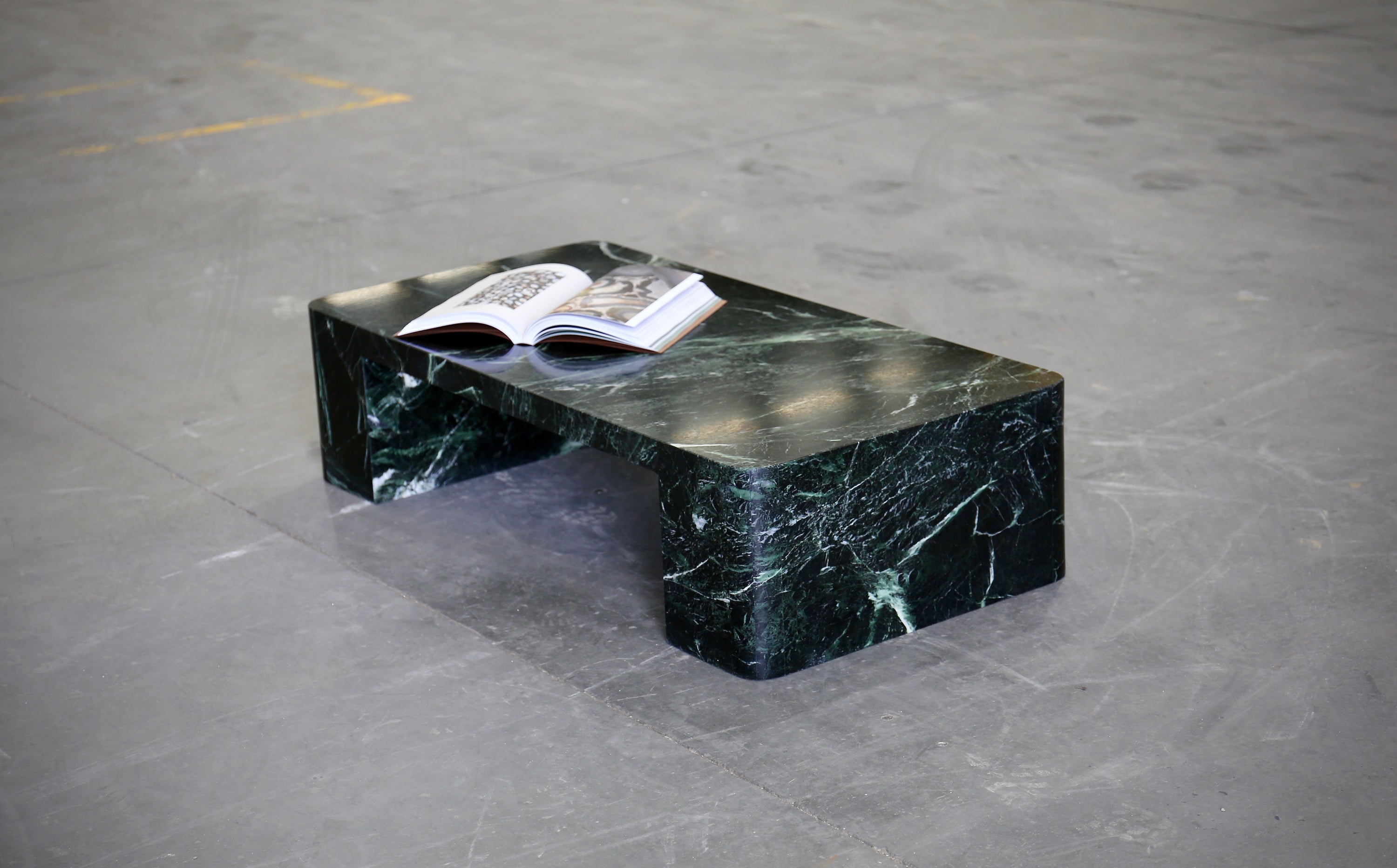 Sokkel Verde Cut Coffee Table I.