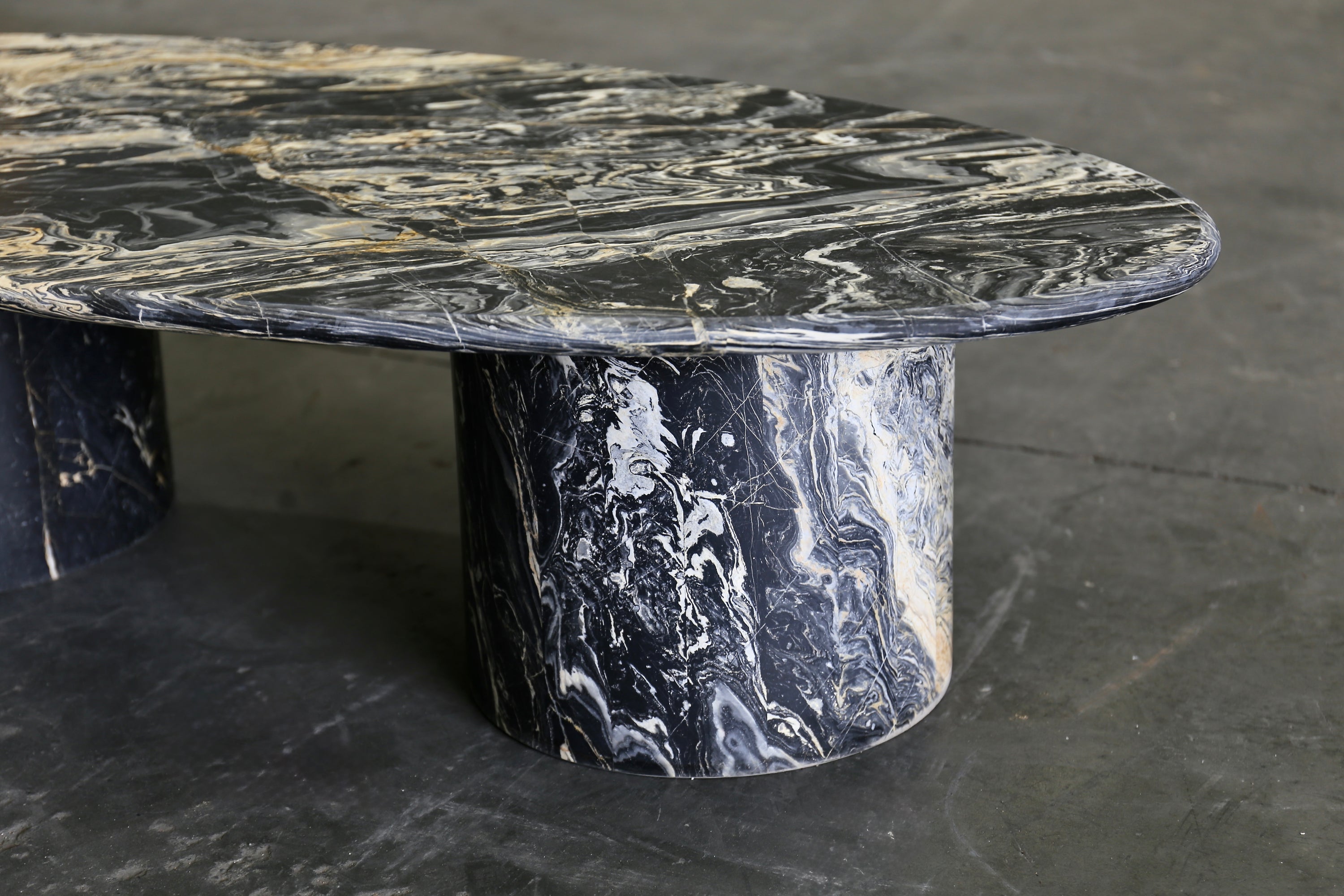 Rara Picasso Coffee Table